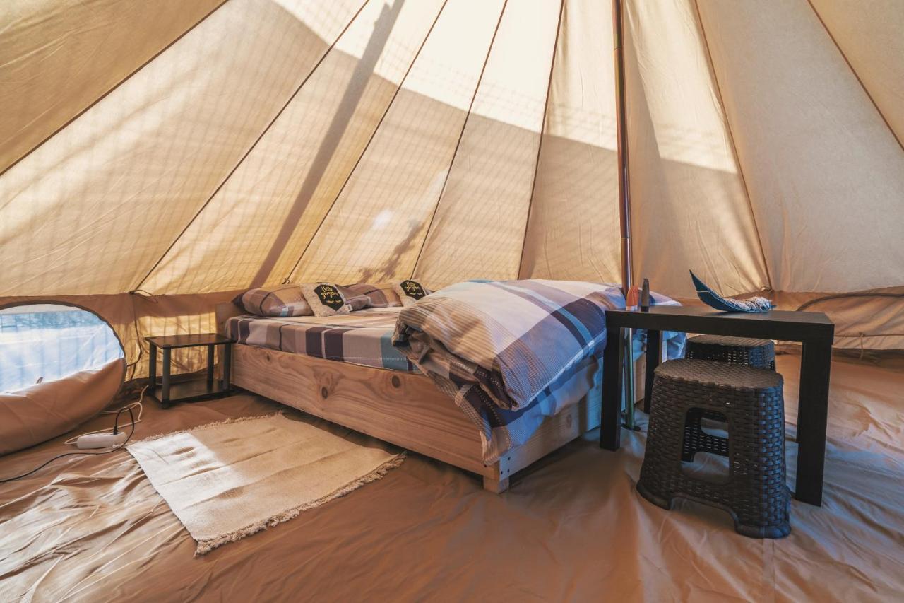 Nirvama Tent Glamping Vama Veche Eksteriør billede